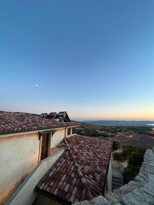 Casa Smeralda - Piscina E Vista Sul Mare! Trinità dʼAgultu エクステリア 写真