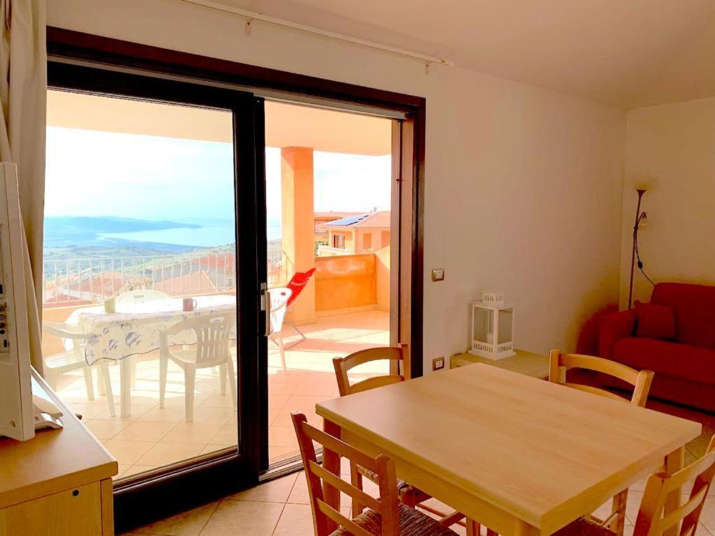 Casa Smeralda - Piscina E Vista Sul Mare! Trinità dʼAgultu エクステリア 写真